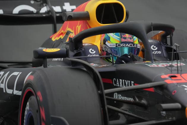 05 12 2025, Yas Marina Circuit, Abu Dhabi, Formula 1 Etihad Airways Abu Dhabi Grand Prix 2025 , in the picture Arvid Lindblad GBR , Oracle Red Bull Racing Photo by Hasan Bratic DeFodi Images
