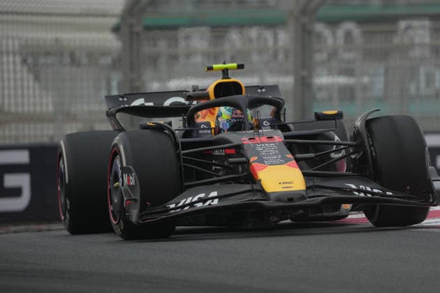 Formula 1 Etihad Airways Abu Dhabi Grand Prix 2025 05 12 2025, Yas Marina Circuit, Abu Dhabi, Formula 1 Etihad Airways Abu Dhabi Grand Prix 2025 , in the picture Arvid Lindblad GBR , Oracle Red Bull Racing nordphotoxGmbHx xBratic nph00250