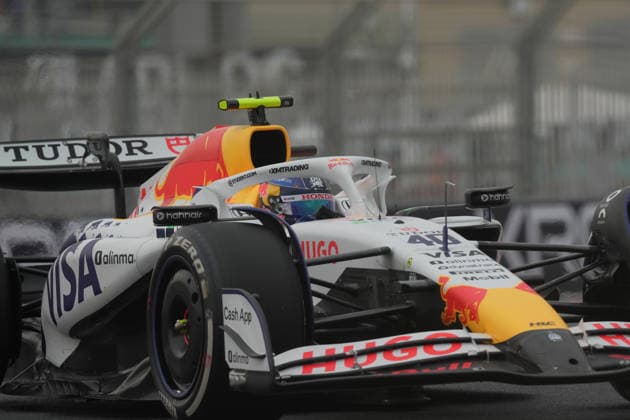 Formula 1 Etihad Airways Abu Dhabi Grand Prix 2025 05 12 2025, Yas Marina Circuit, Abu Dhabi, Formula 1 Etihad Airways Abu Dhabi Grand Prix 2025 , in the picture Ayumu Iwasa JPN , Visa Cash App RB Formula One Team nordphotoxGmbHx xBratic nph00250
