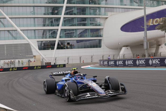 F1 - ABU DHABI GRAND PRIX 2025 55 SAINZ Carlos (spa), Williams Racing FW47, action during the 2025 Formula 1 Abu Dhabi Grand Prix, 24th round of the 2025 FIA Formula One World Championship, WM, Weltmeisterschaft from December 05 to 07, 2025 on the Yas Marina Circuit, in Abu Dhabi, United Arab Emirates - Abu DhabiUnited Arab Emirates  Copyright: xDPPIx