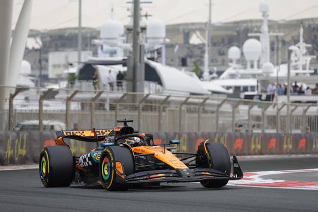 F1 - ABU DHABI GRAND PRIX 2025 89 O™WARD Pato (mex), McLaren F1 Reserve driver, action during the 2025 Formula 1 Abu Dhabi Grand Prix, 24th round of the 2025 FIA Formula One World Championship, WM, Weltmeisterschaft from December 05 to 07, 2025 on the Yas Marina Circuit, in Abu Dhabi, United Arab Emirates - Abu DhabiUnited Arab Emirates  Copyright: xDPPIx