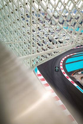 F1 - ABU DHABI GRAND PRIX 2025 35 CRAWFORD Jak (usa), Aston Martin F1 Team AMR25, action during the 2025 Formula 1 Abu Dhabi Grand Prix, 24th round of the 2025 FIA Formula One World Championship, WM, Weltmeisterschaft from December 05 to 07, 2025 on the Yas Marina Circuit, in Abu Dhabi, United Arab Emirates - Abu DhabiUnited Arab Emirates  Copyright: xFLORENTxGOODENx