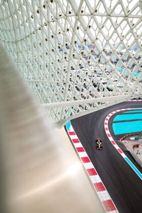 F1 - ABU DHABI GRAND PRIX 2025 04 NORRIS Lando (gbr), McLaren F1 Team MCL39, action during the 2025 Formula 1 Abu Dhabi Grand Prix, 24th round of the 2025 FIA Formula One World Championship, WM, Weltmeisterschaft from December 05 to 07, 2025 on the Yas Marina Circuit, in Abu Dhabi, United Arab Emirates - Abu DhabiUnited Arab Emirates  Copyright: xFLORENTxGOODENx