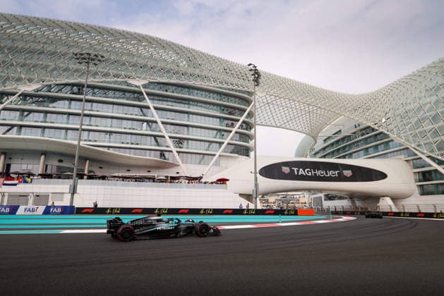 F1 - ABU DHABI GRAND PRIX 2025 63 RUSSELL George (gbr), Mercedes AMG F1 Team W16, action during the 2025 Formula 1 Abu Dhabi Grand Prix, 24th round of the 2025 FIA Formula One World Championship, WM, Weltmeisterschaft from December 05 to 07, 2025 on the Yas Marina Circuit, in Abu Dhabi, United Arab Emirates - Abu DhabiUnited Arab Emirates  Copyright: xANTONINxVINCENTx