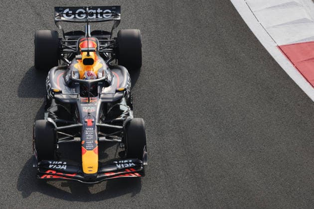 F1 Grand Prix Of Abu Dhabi 2025 - FP1 Max Verstappen of Netherlands driving the F1 race car No1, the Red Bull Racing RB21 for the Oracle Red Bull Racing Formula One Team, on track during the free practice 1 FP1 of the 2025 Formula 1 Etihad Airways Abu Dhabi Grand Prix on December 5, 2025 Abu Dhabi United Arab Emirates  Copyright: xNicolasxEconomoux originalFilename:economou-notitle251205_np8KC.jpg
