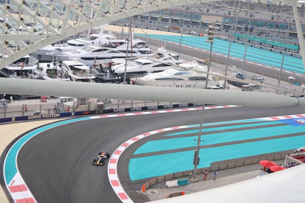 F1 Grand Prix Of Abu Dhabi 2025 - FP1 Max Verstappen of Netherlands driving the F1 race car No1, the Red Bull Racing RB21 for the Oracle Red Bull Racing Formula One Team, on track during the free practice 1 FP1 of the 2025 Formula 1 Etihad Airways Abu Dhabi Grand Prix on December 5, 2025 Abu Dhabi United Arab Emirates  Copyright: xNicolasxEconomoux originalFilename:economou-notitle251205_npEH8.jpg