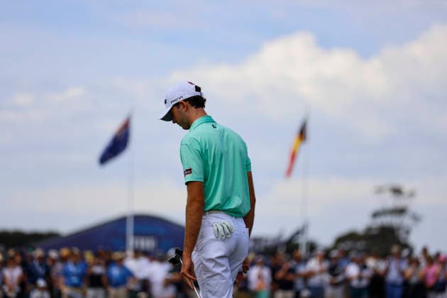 Australian Open Golf Round two in Melbourne, Australia - 05 Dec 2025 Elvis Smylie of Australia seen in action during round two of the Australian Open Golf tournament. The second round of the men’s Australian Open takes place at Royal Melbourne Golf Club with top Australian and international players in action for one of the country’s most prestigious golf titles. Melbourne Australia Copyright: xYexMyoxKhantx xSOPAxImagesx YeMyoKhant_83