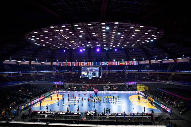 DORTMUND, GERMANY - 5 DECEMBER, 2025: - Women s Handball World Championship, WM, Weltmeisterschaft 2025 Angola vs Brazil at Westfallenhalle.  Copyright: xVitaliixKliuievx