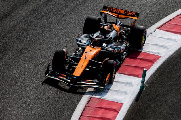 Patricio O Ward of Mexico and McLaren , Practice, F1 Grand Prix of Abu Dhabi, on December 05, 2025 in , Photo by Diogo Cardoso DeFodi Images Patricio O Ward of Mexico and McLaren , Practice, F1 Grand Prix of Abu Dhabi, on December 5, 2025 in , Photo by Diogo Cardoso DeFodi Images