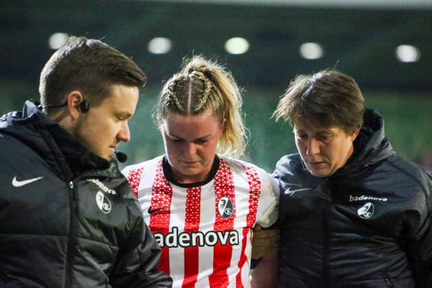 Germany Womens Bundesliga 2025 26, 12 Matchday VfL Wolfsburg VS SC Freiburg AOK Stadion Wolfsburg Greta Stegemann SC Freiburg Women, 16 Copyright: xAymanxAlahmedx