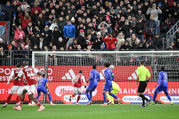Stade Brestois 29 v AS Monaco - Ligue 1 McDonald s 2025 2026 23 Kamory DOUMBIA (sb29) during the Ligue 1 McDonald s match between Brest and Monaco at Stade Francis Le Ble on December 5, 2025 in Brest, France. Brest France  Copyright: xFEPx 776348228