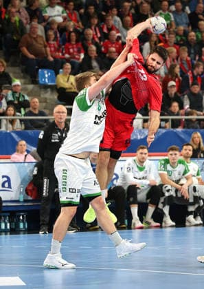 05 12 2025, Germany, Bietigheim, Handball 2 Bundesliga, SG BBM Bietigheim vs HC Oppenweiler Backnang, v l Timm Buck HCO , Juan de la Pena BBM