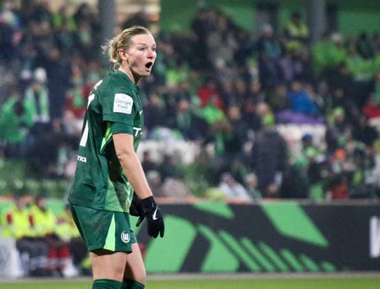 Germany Womens Bundesliga 2025 26, 12 Matchday VfL Wolfsburg VS SC Freiburg AOK Stadion Wolfsburg Alexandra Popp VfL Wolfsburg Women, 11 Copyright: xAymanxAlahmedx