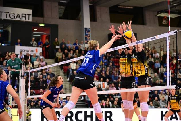 Game scene with Pauline Martin 11, Allianz MTV Stuttgart 1 Volleyball Bundesliga Women Allianz MTV Stuttgart against VfB Suhl LOTTO Thüringen, on 05 12 2025 Game scene with Pauline Martin 11, Allianz MTV Stuttgart Copyright: xMichaelxGelhardtx