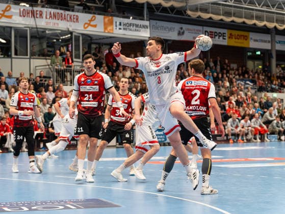 Josip Eres TuS Ferndorf, 03 on goal throw HSG Nordhorn Lingen vs TuS Ferndorf, Handball, 2 Bundesliga, Matchday 14, Season 2025 2026, 05 12 2025 HSG Nordhorn Lingen vs TuS Ferndorf, Handball, 2 Bundesliga, Matchday 14, Season 2025 2026, 05 12 2025 Nordhorn Copyright: xEibner-Pressefoto DamianxKruczynx EP_DKI