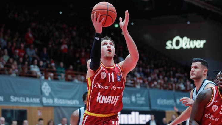 In the picture Brae Ivey Wuerzburg Baskets, 11 05 12 2025, Basketball, Fitness First Wuerzburg Baskets vs EWE Baskets Oldenburg, easyCredit BBL, Matchday 9, Germany, Wuerzburg, tectake Arena, Copyright: HMBxMedia xJulienxBecker