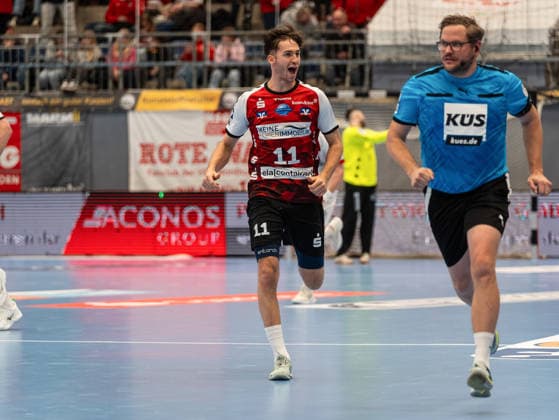 Tarek Marschall HSG Nordhorn Lingen, 11 celebrates after his goal HSG Nordhorn Lingen vs TuS Ferndorf, Handball, 2 Bundesliga, Matchday 14, Season 2025 2026, 05 12 2025 HSG Nordhorn Lingen vs TuS Ferndorf, Handball, 2 Bundesliga, Matchday 14, Season 2025 2026, 05 12 2025 Nordhorn Copyright: xEibner-Pressefoto DamianxKruczynx EP_DKI