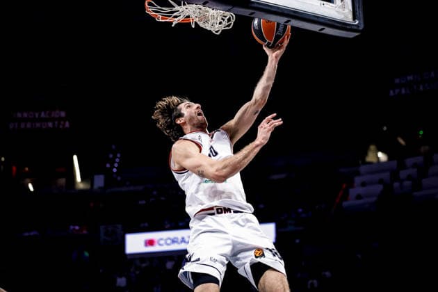 Leandro Bolmaro Kosner Baskonia Vitoria-Gasteiz - EA7 Emporio Armani Olimpia Milano Euroleague 2025-26 Round 14 Vitoria-Gasteiz, 04 12 2025 Foto MarcoBrondi CIAMILLO-CASTORIA Vitoria-Gasteiz Fernando Buesa Arena Paesi Baschi Spagna  Copyright: xMarcoxBrondix