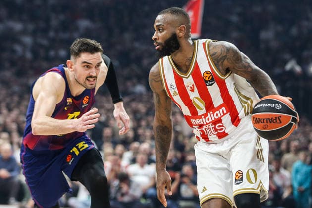 Crvena Zvezda v Barcelona - EuroLeague BELGRADE, SERBIA - DECEMBER 5: Codi Miller (0) of Crvena Zvezda in action against Tomas Sataronsky (13) of Barcelona during EuroLeague round 14 basketball match between Crvena Zvezda and Barcelona at Beogradska Arena in Belgrade, Serbia on December 5, 2025. Filip Stevanovic Anadolu Belgrade Serbia. Editorial use only. Please get in touch for any other usage.  Copyright: x2025xAnadoluxFilipxStevanovicx