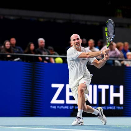 MANNA Adrian Mannarino during his match with THE DEMON Alex de Minaur (seeded 1) during the UTS London Grand Final 2025 at the Copper Box Arena, London, United Kingdom on 5 December 2025. Copyright: xPhilxHutchinsonx 44340024