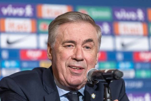 Carlo Ancelotti, coach of the Brazilian national football team, speaks to journalists at the Ritz Hotel in Washington, D.C., the capital of the United States. Carlo Ancelotti, coach of the Brazilian national football team, speaks to journalists at the Ritz Hotel in Washington, D.C., the capital of the United States. WASHINGTON DC United States Copyright: xWilliamxVolcov BrazilxPhotoxPresx