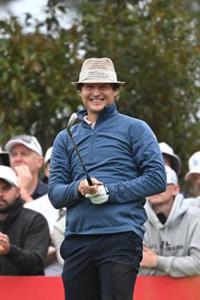 GOLF AUSTRALIAN OPEN, Tapio Pulkkanen of Finland reacts after teeing off on the 4th hole during round three of the Australian Open Golf tournament at the Royal Melbourne Golf Club in Melbourne, Saturday, December 6, 2025. ( NO ARCHIVING, EDITORIAL USE ONLY MELBOURNE VICTORIA AUSTRALIA  Copyright: xJAMESxROSSx 20251206196653915601