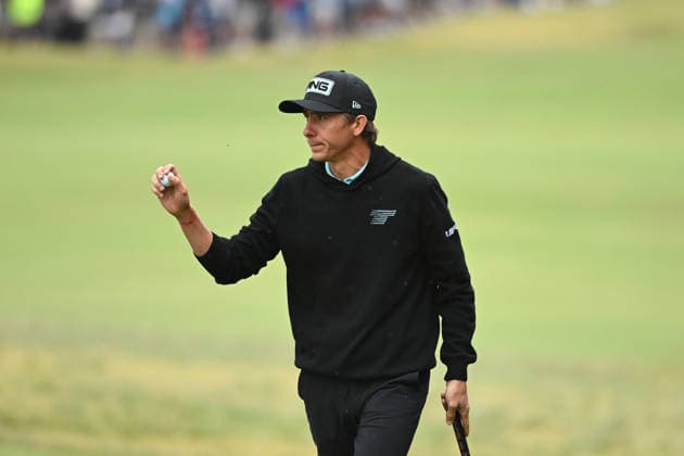 GOLF AUSTRALIAN OPEN, Carlos Ortiz of Mexico reacts after playing a shot on the 3rd hole during round three of the Australian Open Golf tournament at the Royal Melbourne Golf Club in Melbourne, Saturday, December 6, 2025. ( NO ARCHIVING, EDITORIAL USE ONLY MELBOURNE VICTORIA AUSTRALIA  Copyright: xJAMESxROSSx 20251206194520380902