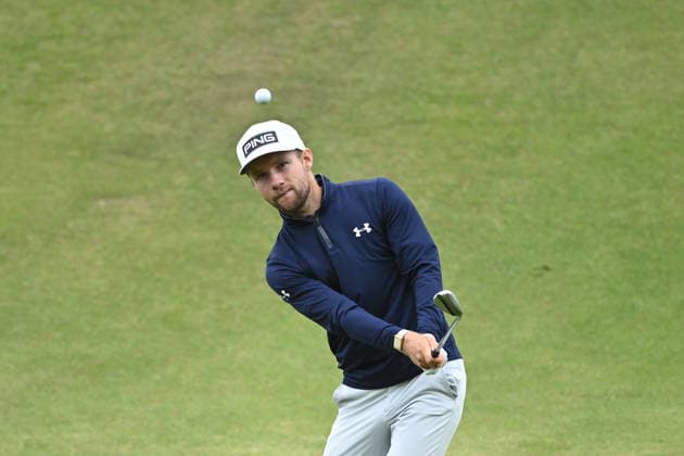 GOLF AUSTRALIAN OPEN, Rasmus Neergaard-Petersen of Denmark plays a shot on the 3rd hole during round three of the Australian Open Golf tournament at the Royal Melbourne Golf Club in Melbourne, Saturday, December 6, 2025. ( NO ARCHIVING, EDITORIAL USE ONLY MELBOURNE VICTORIA AUSTRALIA  Copyright: xJAMESxROSSx 20251206175704207565