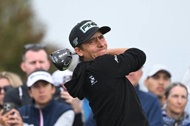 GOLF AUSTRALIAN OPEN, Carlos Ortiz of Mexico tee™s off on the 3rd hole during round three of the Australian Open Golf tournament at the Royal Melbourne Golf Club in Melbourne, Saturday, December 6, 2025. ( NO ARCHIVING, EDITORIAL USE ONLY MELBOURNE VICTORIA AUSTRALIA  Copyright: xJAMESxROSSx 20251206185032781313
