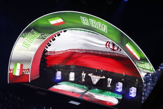 FIFA World Cup, WM, Weltmeisterschaft, Fussball 2026 Official Draw The Iran flag is displayed on a screen during the draw for the 2026 FIFA World Cup, to be held in the United States, Canada, and Mexico, at the Kennedy Center in Washington, D.C., on December 5, 2025. Washington United States  Copyright: xDeccioxSerranox originalFilename:serrano-notitle251205_np2M1.jpg