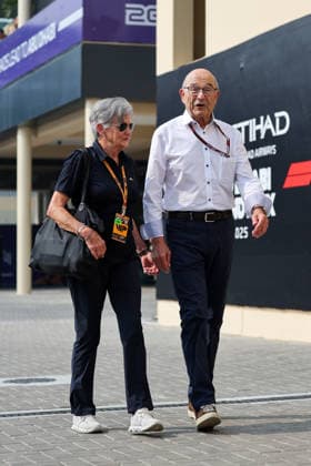 Peter Sauber and Christiane Sauber , Qualifying, F1 Grand Prix of Abu Dhabi, am 06 December 2025 in Abu Dhabi, United Arab Emirates Photo by Diogo Cardoso DeFodi Images Peter Sauber and Christiane Sauber , Qualifying, F1 Grand Prix of Abu Dhabi, Yas Marina Circuit on December 6, 2025 in Abu Dhabi, United Arab Emirates Photo by Diogo Cardoso DeFodi Images