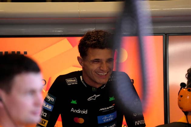 Formula 1 Etihad Airways Abu Dhabi Grand Prix 2025 06 12 2025, Yas Marina Circuit, Abu Dhabi, Formula 1 Etihad Airways Abu Dhabi Grand Prix 2025 , pictured Lando Norris GBR , McLaren F1 Team nordphotoxGmbHx xBratic nph00250