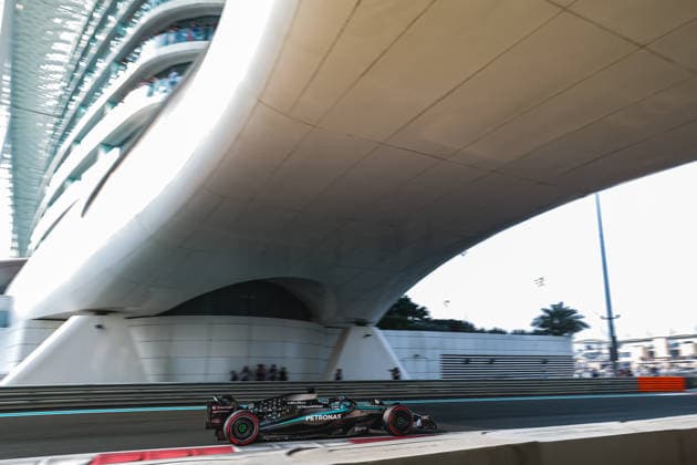 F1 - ABU DHABI GRAND PRIX 2025 63 RUSSELL George (gbr), Mercedes AMG F1 Team W16, action during the 2025 Formula 1 Abu Dhabi Grand Prix, 24th round of the 2025 FIA Formula One World Championship, WM, Weltmeisterschaft from December 05 to 07, 2025 on the Yas Marina Circuit, in Abu Dhabi, United Arab Emirates - Abu DhabiUnited Arab Emirates  Copyright: xDPPIx