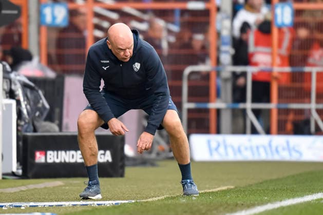 Coach Uwe Roesler VfL Bochum disappointed during the 2 Bundesliga match between VfL Bochum and Arminia Bielefeld, Vonovia Ruhrstadion on December 06, 2025 in Bochum, Germany Photo by Max Maiwald DeFodi Images Trainer Uwe Roesler VfL Bochum looks dejected during the 2 Bundesliga match between VfL Bochum and Arminia Bielefeld at Vonovia Ruhrstadion on December 6, 2025 in Bochum, Germany Photo by Max Maiwald DeFodi Images DFB DFL REGULATIONS PROHIBIT ANY USE OF PHOTOGRAPHS AS IMAGE SEQUENCES AND OR QUASI VIDEO Photo by Max Maiwald DeFodi Images
