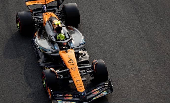 ABU DHABI - Lando Norris (McLaren) during the third free practice session at the Yas Marina Circuit in the lead-up to the Abu Dhabi Grand Prix. ANP SANDER KONING xVIxANPxSportx xxANPxIVx 544049768 originalFilename: 544049768.jpg