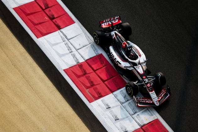 Esteban Ocon of France and Haas F1 Team , Qualifying, F1 Grand Prix of Abu Dhabi, on 06 December 2025 in Abu Dhabi, United Arab Emirates Photo by Diogo Cardoso DeFodi Images Esteban Ocon of France and Haas F1 Team , Qualifying, F1 Grand Prix of Abu Dhabi, Yas Marina Circuit on December 6, 2025 in Abu Dhabi, United Arab Emirates Photo by Diogo Cardoso DeFodi Images