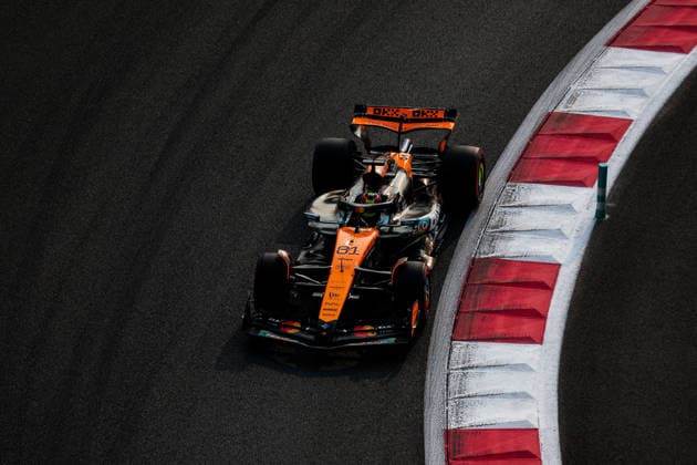 Oscar Piastri of Australia and McLaren , Qualifying, F1 Grand Prix of Abu Dhabi, on 06 December 2025 in Abu Dhabi, United Arab Emirates Photo by Diogo Cardoso DeFodi Images Oscar Piastri of Australia and McLaren , Qualifying, F1 Grand Prix of Abu Dhabi, Yas Marina Circuit on December 6, 2025 in Abu Dhabi, United Arab Emirates Photo by Diogo Cardoso DeFodi Images