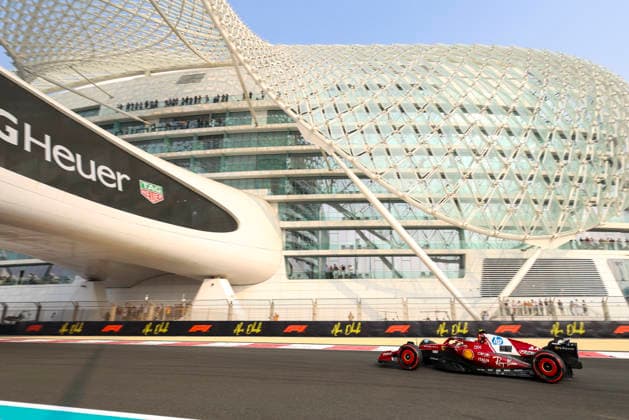 FORMULA ONE ABU DHABI GRAND PRIX 2025 Lewis Hamilton 44 (GBR), Scuderia Ferrari SF-25. Practice 3, during the Formula One Etihad Airways Abu Dhabi Grand Prix 2025 at the Yas Marina Circuit, Yas Island, United Arab Emirates on 6 December 2025 Credit: Eleanor Hoad Every Second Media Editorial use only. All images are copyright Every Second Media Limited. No images may be reproduced without prior permission. Copyright: xIMAGO EveryxSecondxMediax ESM-1694-0021 EleanorxHoadx xEveryxSecondxMediax