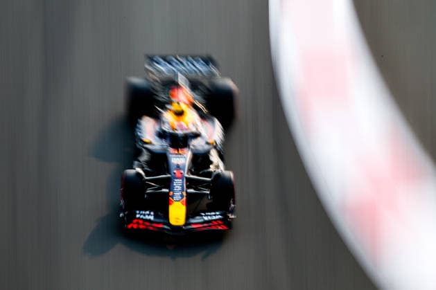 Max Verstappen of the Netherlands and Oracle Red Bull Racing , Qualifying, F1 Grand Prix of Abu Dhabi, on 06 December 2025 in Abu Dhabi, United Arab Emirates Photo by Diogo Cardoso DeFodi Images Max Verstappen of the Netherlands and Oracle Red Bull Racing , Qualifying, F1 Grand Prix of Abu Dhabi, Yas Marina Circuit on December 6, 2025 in Abu Dhabi, United Arab Emirates Photo by Diogo Cardoso DeFodi Images