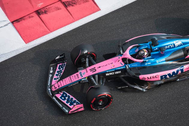 Formula 1 Etihad Airways Abu Dhabi Grand Prix 2025 Loïs Gelbart Carrasco OVERTAKE MAXPPP - Abu Dhabi 06 12 2025 10 GASLY Pierre (fra), BTW Alpine F1 Team, action at the Formula 1 Etihad Airways Abu Dhabi Grand Prix 2025, the 24th round of the 2025 FIA Formula 1 World Championship, WM, Weltmeisterschaft at Yas Marina Circuit in Abu Dhabi, United Arab Emirates, from 4 to 7 December 2025 Abu Dhabi Yas Marina Circuit United Arab Emirates  Copyright: xOVERTAKE MAXPPPxLoïsxGelbartxCarrascox OVT202512067481 OVT202512067481