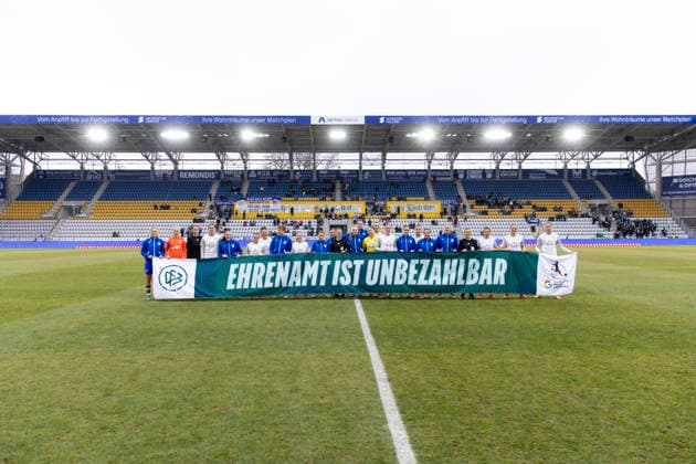 Google Pixel Womens Bundesliga FC Carl Zeiss Jena vs SV Werder Bremen Jena 06 12 2025 Day of Honor FC Carl Zeiss Jena vs SV Werder Bremen Google Pixel Womens Bundesliga FC Carl Zeiss Jena vs SV Werder Bremen ad hoc arena at Ernst Abbe Sportfeld 06 12 2025 DFB REGULATIONS PROHIBIT ANY USE OF PHOTOGRAPHS AS IMAGE SEQUENCES AND OR QUASI VIDEO Copyright: xBEAUTIFULxSPORTS Duehringx