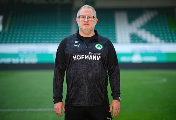 05 12 2025 SpVgg Greuther Fürth Kleeblatt Spielvereinigung 2 Soccer Bundesliga Season 2025 2026 Photo appointment Portrait appointment Presentation Press appointment Single photo Single photo Portrait Portrait Headshot Heiko Vogel Coach SpVgg Greuther Fürth