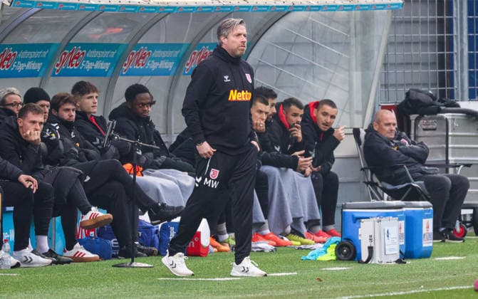 Germany 3 Liga 2025 26, 17 Matchday TSG Hoffenheim II vs SSV Jahn Regensburg, Dietmar Hopp Stadion Sinsheim Michael Wimmer Coach, SSV Jahn Regensburg Sinsheim Dietmar Hopp Stadion Baden Württemberg Germany Copyright: xBenedictxChristx