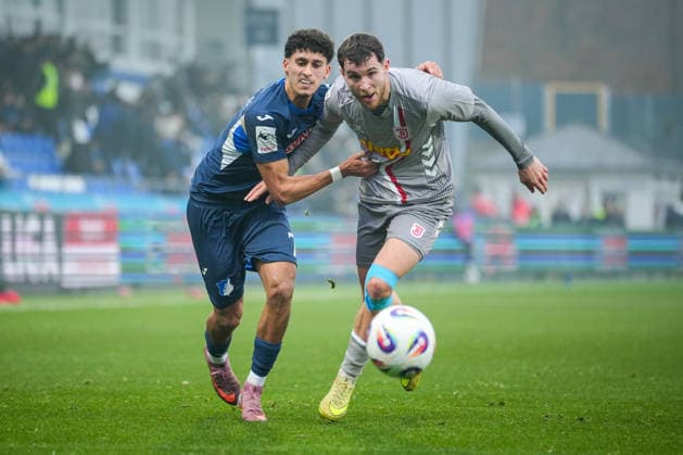 Soccer 3 Liga, Matchday 17, TSG Hoffenheim II Jahn Regensburg on 06 12 2025 in Sinsheim Dietmar Hopp Stadion , Germany, Season 2025 2026 DFB DFL REGULATIONS PROHIBIT ANY USE OF PHOTOGRAPHS as IMAGE SEQUENCES and or QUASI VIDEO Ayoub Amaimouni Echghouyab 7, TSGII in duel with Oscar Schönfelder 7, SSV Sinsheim Dietmar Hopp Stadion Germany Copyright: xChristophxKinzingerx