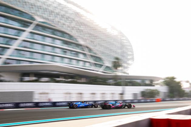 F1 - ABU DHABI GRAND PRIX 2025 55 SAINZ Carlos (spa), Williams Racing FW47, 10 GASLY Pierre (fra), Alpine F1 Team A525, action during the 2025 Formula 1 Abu Dhabi Grand Prix, 24th round of the 2025 FIA Formula One World Championship, WM, Weltmeisterschaft from December 05 to 07, 2025 on the Yas Marina Circuit, in Abu Dhabi, United Arab Emirates - Abu DhabiUnited Arab Emirates  Copyright: xFLORENTxGOODENx