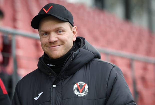 Marian Wilhelm Viktoria Koeln Coach GER, Viktoria Koeln 1904 vs SSV 1846 Ulm, Football, 3 Liga, Matchday 17, Season 2025 2026, 06 12 2025 DFL DFB REGULATIONS PROHIBIT ANY USE OF PHOTOGRAPHS as IMAGE SEQUENCES and or QUASI VIDEO GER, Viktoria Koeln 1904 vs SSV 1846 Ulm, Football, 3 Liga, Matchday 17, Season 2025 2026, 06 12 2025 Koeln Copyright: xEibner-Pressefotox xThomasxStoeckerx EP_TSR