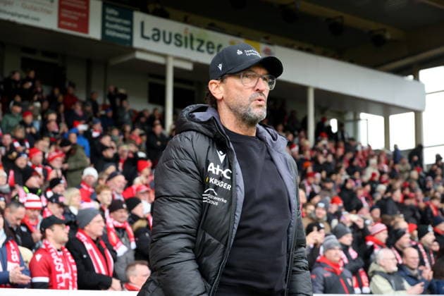 Coach Claus Dieter Wollitz Energie Cottbus Football 3 Liga 2025 2026 FC Energie Cottbus MSV Duisburg