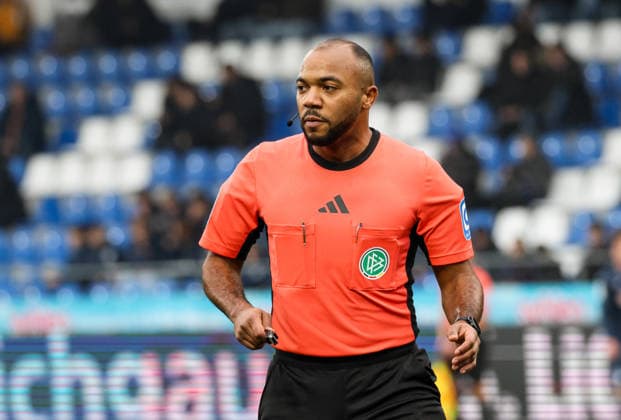Germany 3 Liga 2025 26, 17 Matchday TSG Hoffenheim II vs SSV Jahn Regensburg, Dietmar Hopp Stadion Sinsheim Jonah Besong Referee Sinsheim Dietmar Hopp Stadion Baden Württemberg Germany Copyright: xBenedictxChristx
