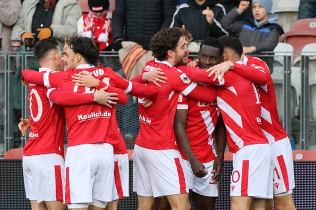 Cottbus goal celebration Football 3 Liga 2025 2026 FC Energie Cottbus MSV Duisburg
