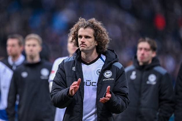 06 12 2025, Soccer, 2 Bundesliga, 15 Matchday Season 2025 2026, VfL Bochum DSC Arminia Bielefeld, Mael Corboz DSC Arminia Bielefeld xRHR PHOTO TKx Copyright: RHR-FOTOx RHR-FOTO TK